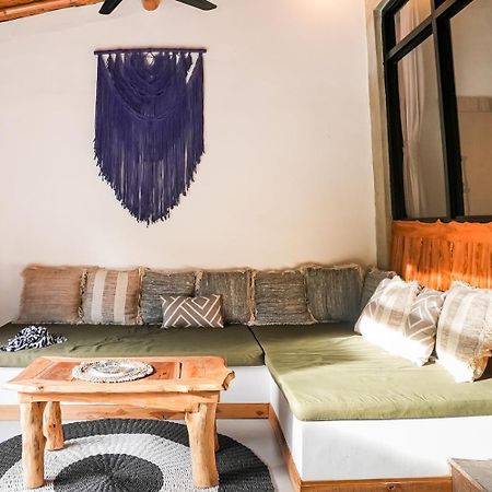 Alma Surf Villas 01 - Cozy 01 Bed With Private Pool Uluwatu Exteriör bild